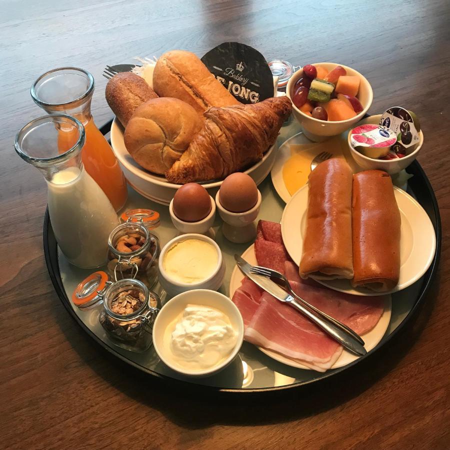 Zzzuite25 Bed & Breakfast Oosterhout  Dış mekan fotoğraf
